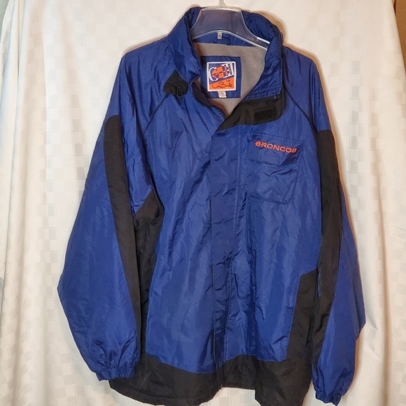 ☃️ Broncos Jacket Size XL